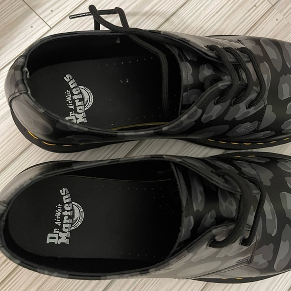Brand New: Doc Martens Skull Leopard Print Oxfords Black Mens Sz 11 - Picture 6 of 9